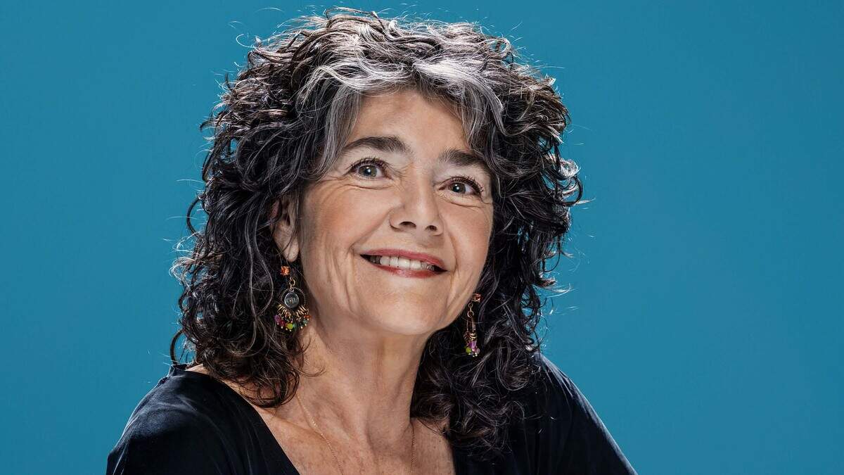 Zus van Dieuwertje Blok herdenkt presentatrice op de radio | IJmuider